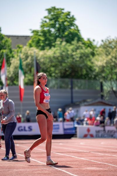 Sophie Weissenberg (TSV Bayer 04 Leverkusen) beim Weitsprung am 08.05.2022 beim Stadtwerke Ratingen Mehrkampf-Meeting 2022 in Ratingen